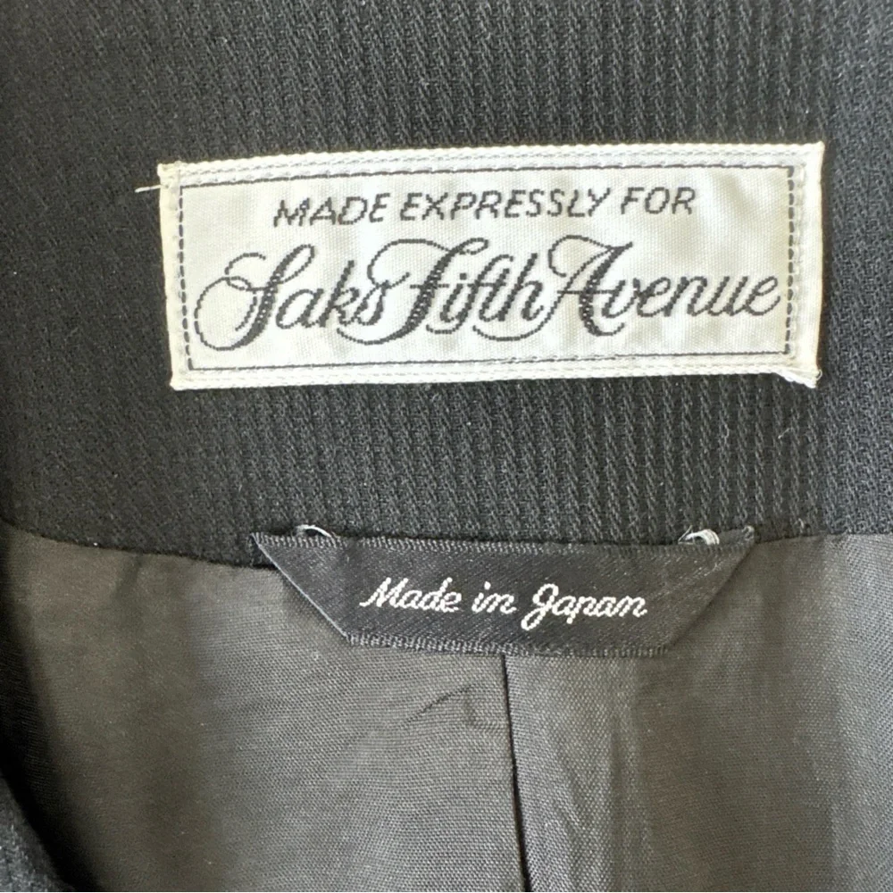 Vintage Saks Fifth Avenue Black Blazer Jacket Womens 8 Wool Blend Gold Button